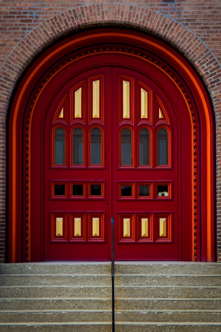02-red-door